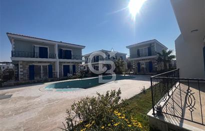 İzmir Foça’da 3+1 Dubleks Havuzlu Satılık Villa
