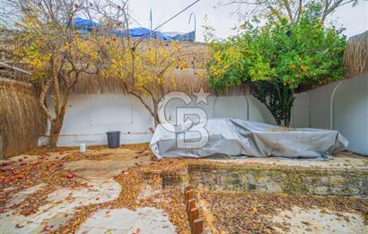 Alaçatı Çarşı İçinde Yüksek Cirolu Devir Cafe Pub CB-PH