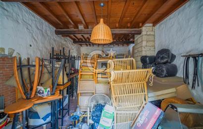 Alaçatı Çarşı İçinde Yüksek Cirolu Devir Cafe Pub CB-PH