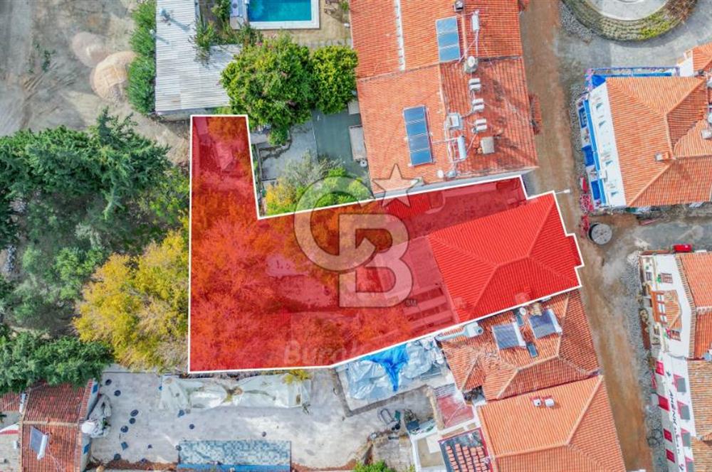 Alaçatı Çarşı İçinde Yüksek Cirolu Devir Cafe Pub CB-PH