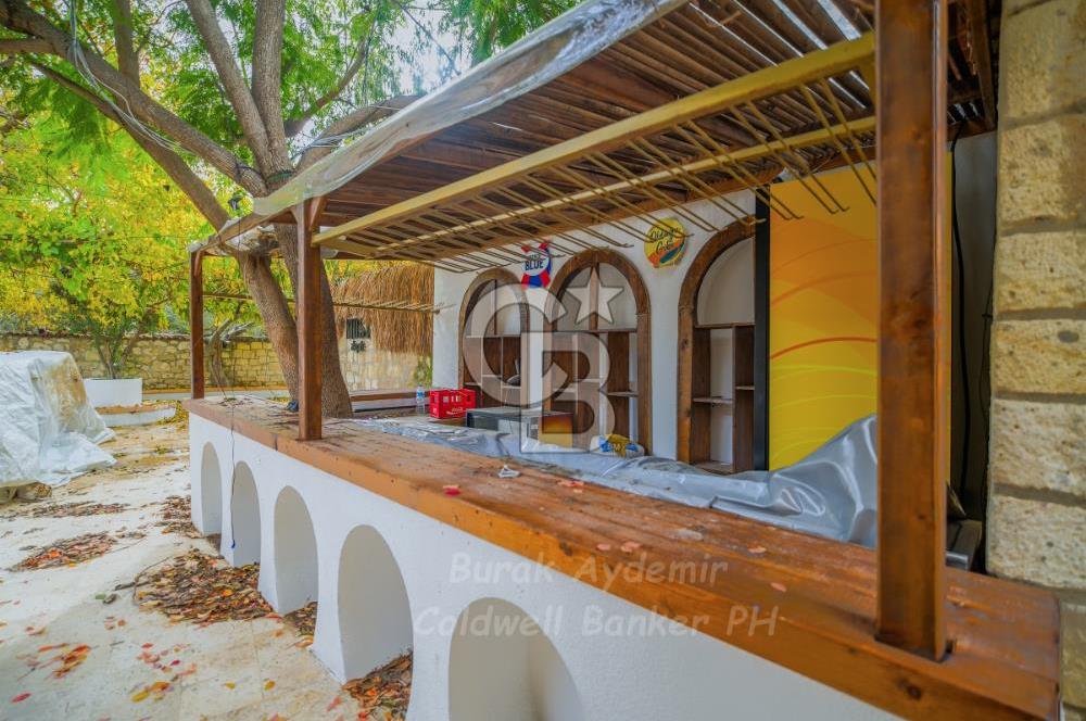 Alaçatı Çarşı İçinde Yüksek Cirolu Devir Cafe Pub CB-PH