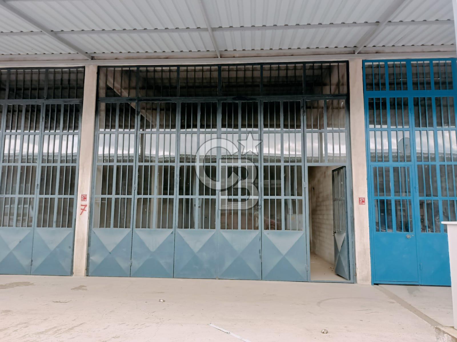 Ayvalık Altınova Sanayi Sitesinde Satılık Dükkan