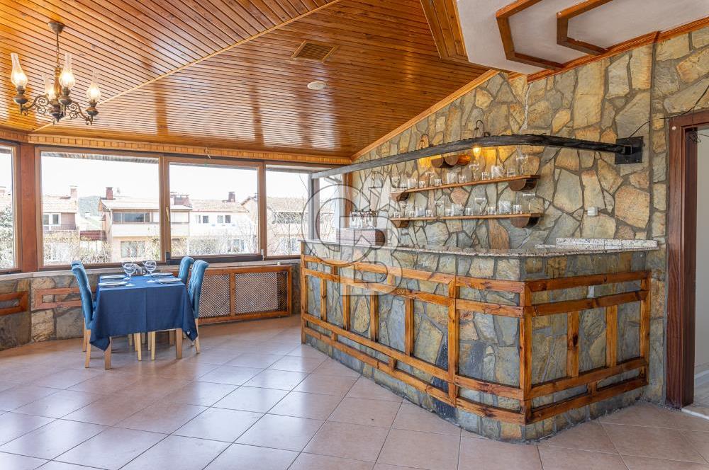 Ağva Merkez'de Üç Yıldızlı Deniz Manzaralı Satılık Spa Oteli