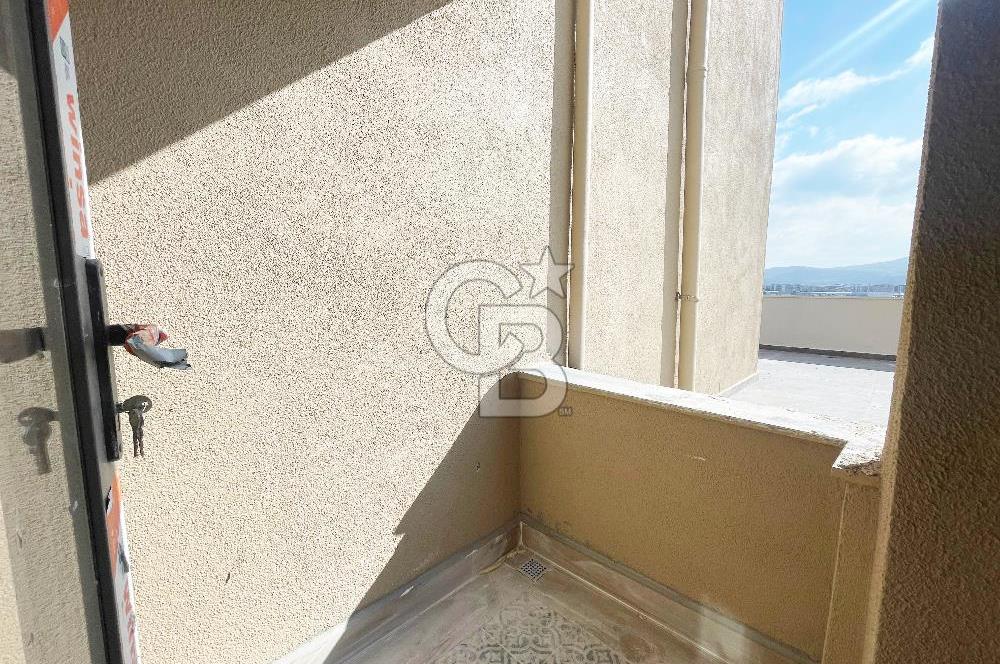 Çanakkale Cadde Premium'da Geniş Teraslı 1+1 Satılık Daire !