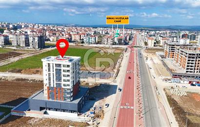 Çanakkale Cadde Premium'da Geniş 3+1 Satılık Fırsat Daire !