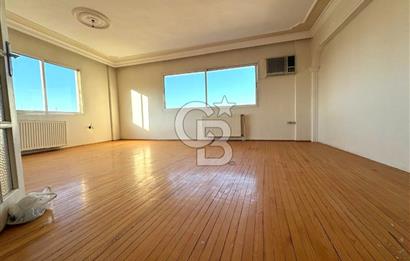 ÇİĞLİ MERKEZ, DERE CADDE ASANSÖRLÜ KATTA TEK DAİRE SATILIK 4+1