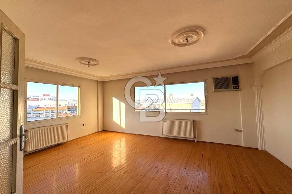 ÇİĞLİ MERKEZ, DERE CADDE ASANSÖRLÜ KATTA TEK DAİRE SATILIK 4+1