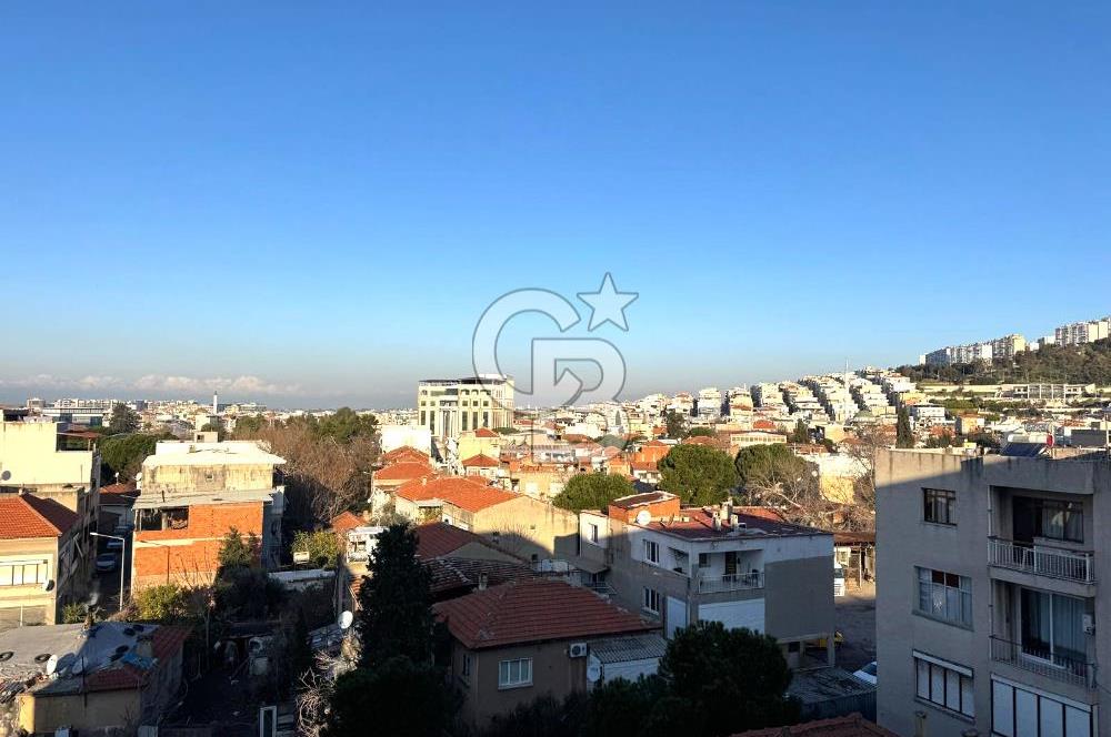 ÇİĞLİ MERKEZ, DERE CADDE ASANSÖRLÜ KATTA TEK DAİRE SATILIK 4+1