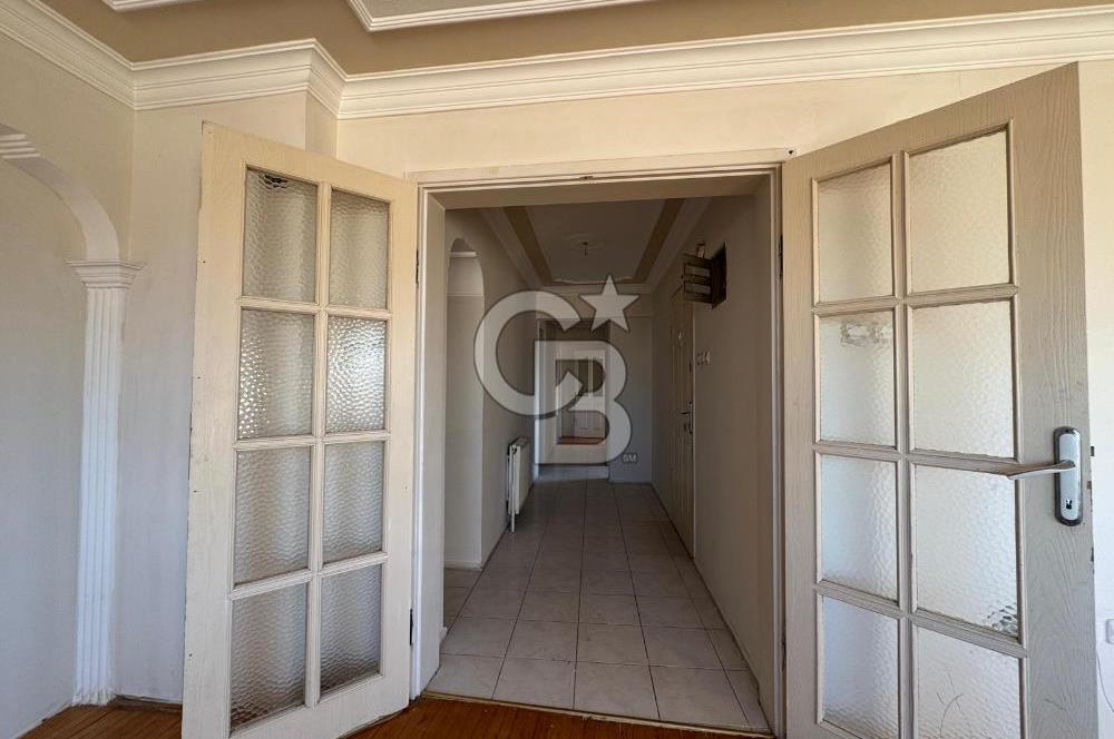 ÇİĞLİ MERKEZ, DERE CADDE ASANSÖRLÜ KATTA TEK DAİRE SATILIK 4+1