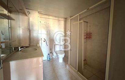 ÇİĞLİ MERKEZ, DERE CADDE ASANSÖRLÜ KATTA TEK DAİRE SATILIK 4+1