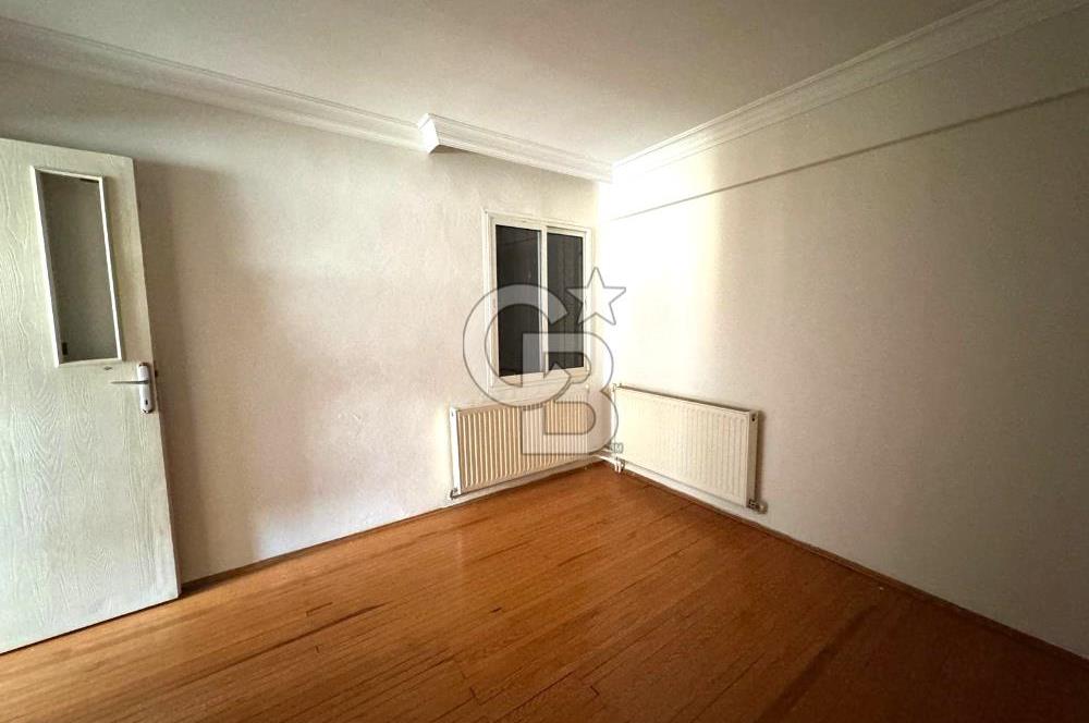 ÇİĞLİ MERKEZ, DERE CADDE ASANSÖRLÜ KATTA TEK DAİRE SATILIK 4+1