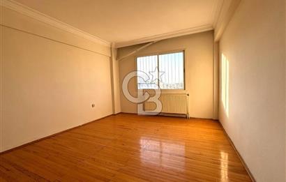 ÇİĞLİ MERKEZ, DERE CADDE ASANSÖRLÜ KATTA TEK DAİRE SATILIK 4+1