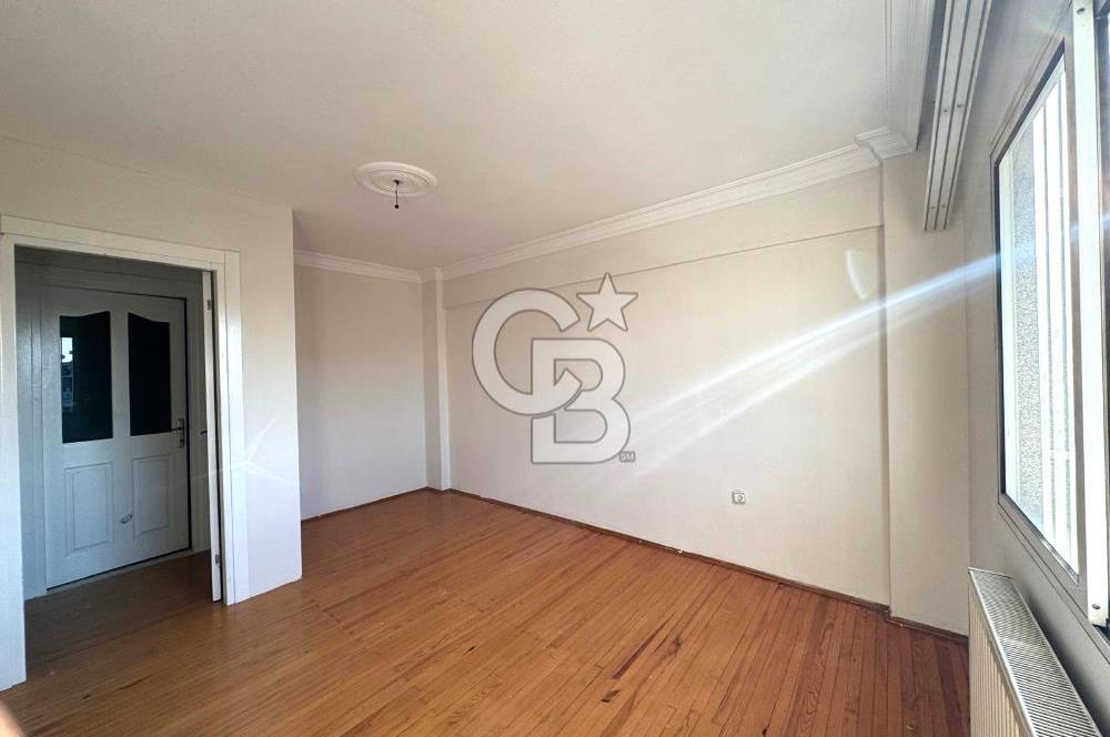 ÇİĞLİ MERKEZ, DERE CADDE ASANSÖRLÜ KATTA TEK DAİRE SATILIK 4+1