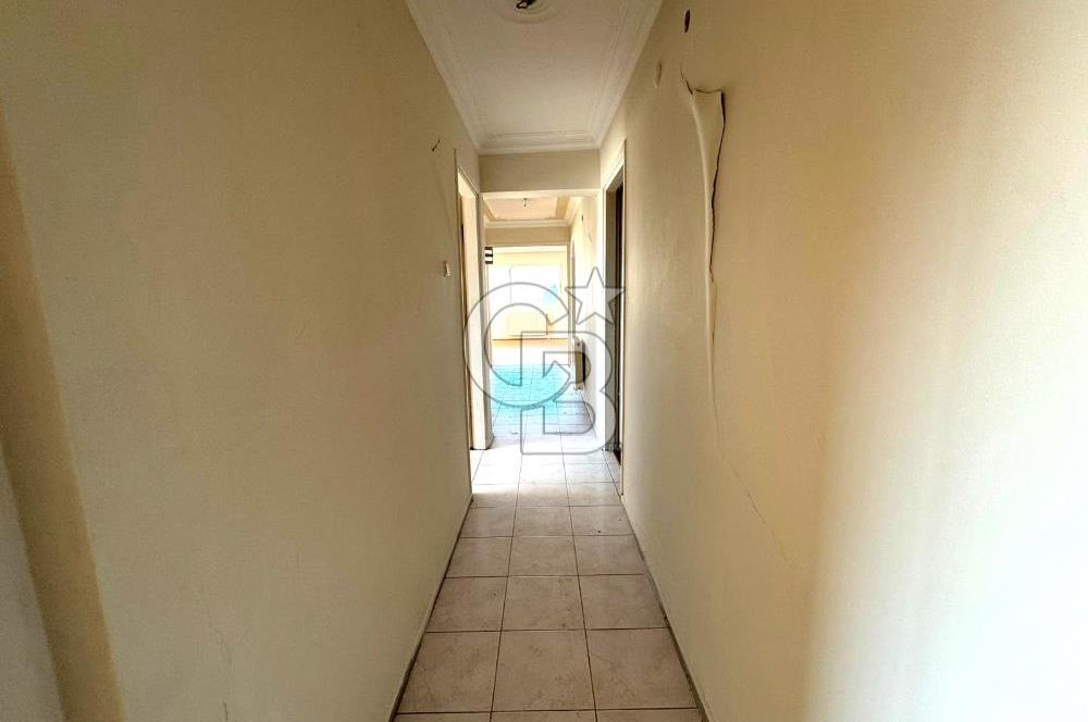 ÇİĞLİ MERKEZ, DERE CADDE ASANSÖRLÜ KATTA TEK DAİRE SATILIK 4+1