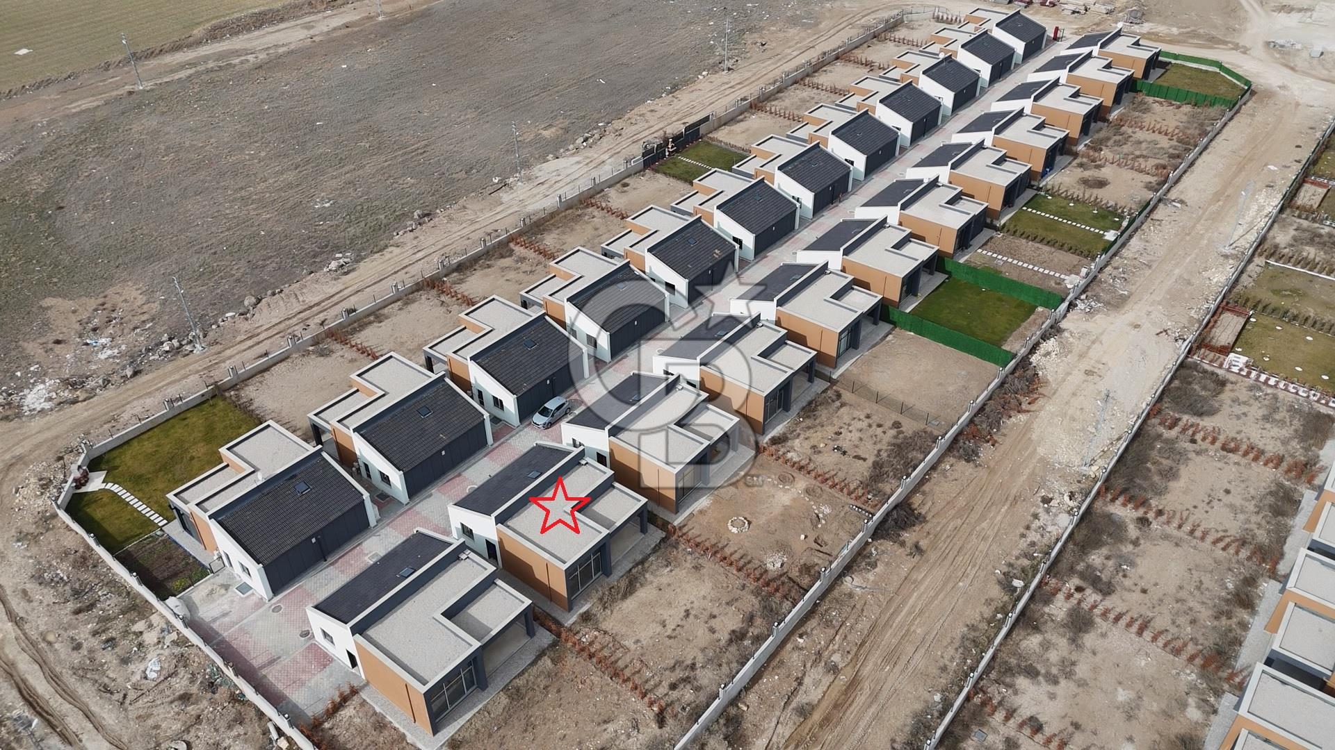 Temelli Villa Rosso’da Satılık 2+1 Villa