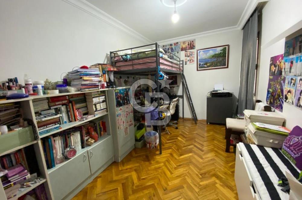 ATAKENT'TE, TRAMVAY YAKINI, GENİŞ, KOMBİLİ, SATILIK 3+1 DAİRE
