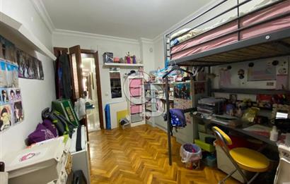 ATAKENT'TE, TRAMVAY YAKINI, GENİŞ, KOMBİLİ, SATILIK 3+1 DAİRE