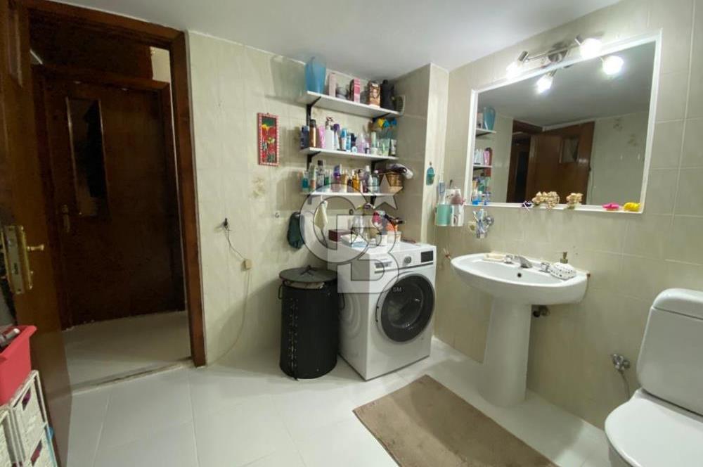 ATAKENT'TE, TRAMVAY YAKINI, GENİŞ, KOMBİLİ, SATILIK 3+1 DAİRE