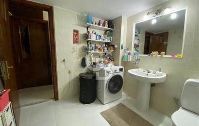 ATAKENT'TE, TRAMVAY YAKINI, GENİŞ, KOMBİLİ, SATILIK 3+1 DAİRE