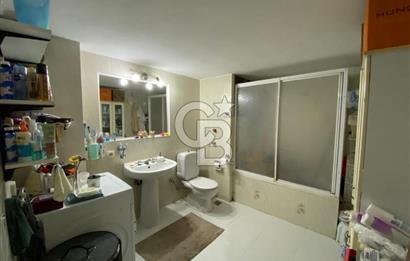ATAKENT'TE, TRAMVAY YAKINI, GENİŞ, KOMBİLİ, SATILIK 3+1 DAİRE