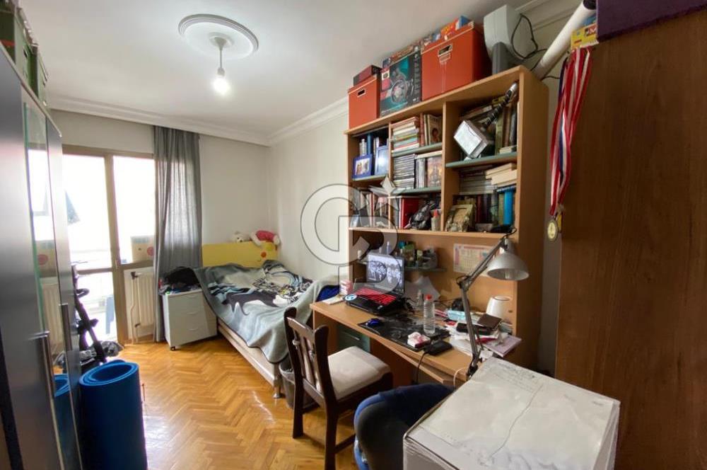 ATAKENT'TE, TRAMVAY YAKINI, GENİŞ, KOMBİLİ, SATILIK 3+1 DAİRE