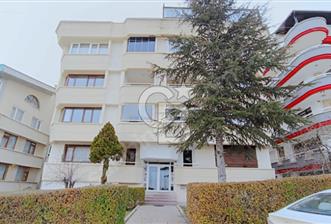 YILDIZ KULE MANZARALI OFİS KULLANIMINA UYGUN 3+1 SATILIK DAİRE
