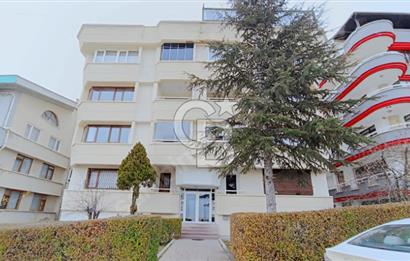 YILDIZ KULE MANZARALI OFİS KULLANIMINA UYGUN 3+1 SATILIK DAİRE