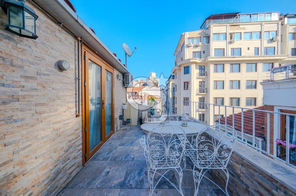 Cihangir ve Sıraselviler Cad. Komşu Tertemiz Kiralık Eşyalı 1+1