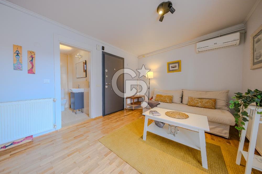 Cihangir ve Sıraselviler Cad. Komşu Tertemiz Kiralık Eşyalı 1+1