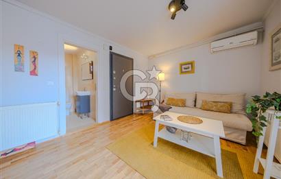Cihangir ve Sıraselviler Cad. Komşu Tertemiz Kiralık Eşyalı 1+1