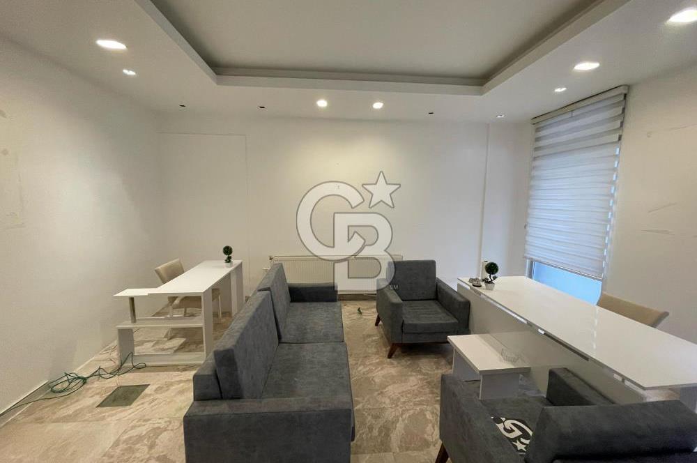 Bayraklı Mansuroğlu'nda 60m2  Kiralık Mobilyalıı Ofis