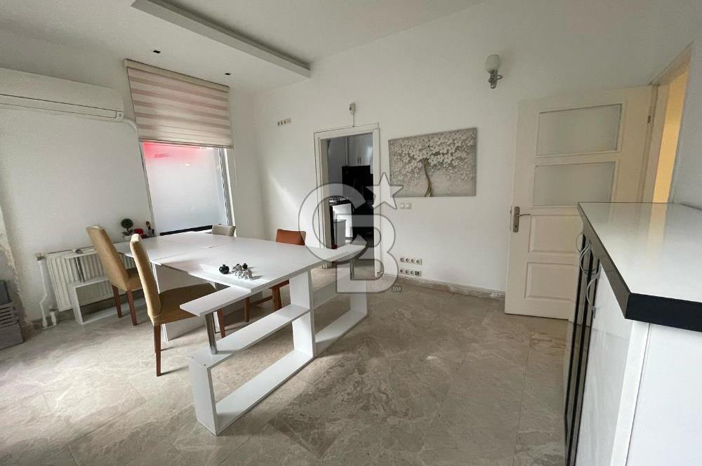 Bayraklı Mansuroğlu'nda 60m2  Kiralık Mobilyalıı Ofis