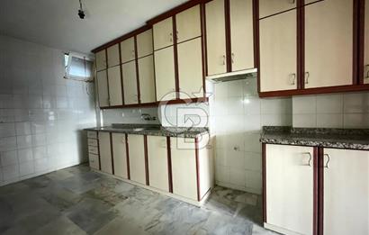 Karşıyaka Bahariye'de Geniş 2+1 Kiralık Daire