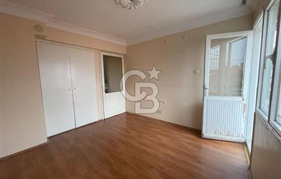 Karşıyaka Bahariye'de Geniş 2+1 Kiralık Daire