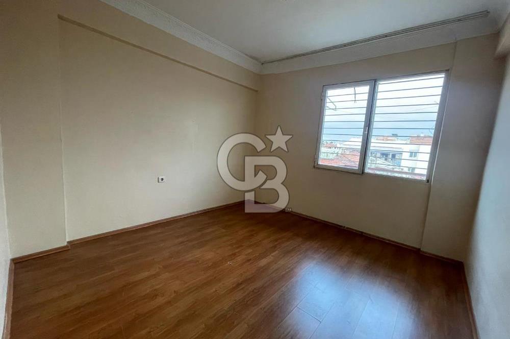 Karşıyaka Bahariye'de Geniş 2+1 Kiralık Daire