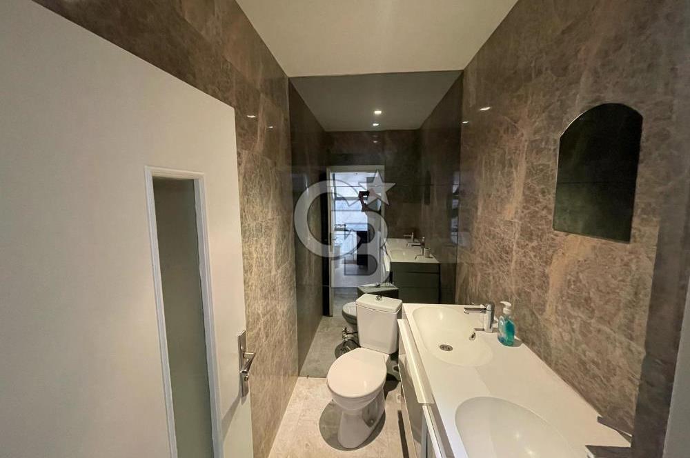 Bayraklı Mansuroğlu'nda 60m2  Kiralık Mobilyalıı Ofis