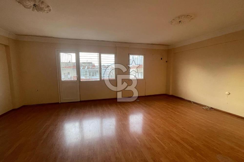 Karşıyaka Bahariye'de Geniş 2+1 Kiralık Daire
