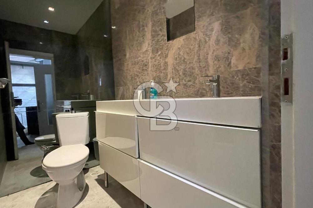 Bayraklı Mansuroğlu'nda 60m2  Kiralık Mobilyalıı Ofis
