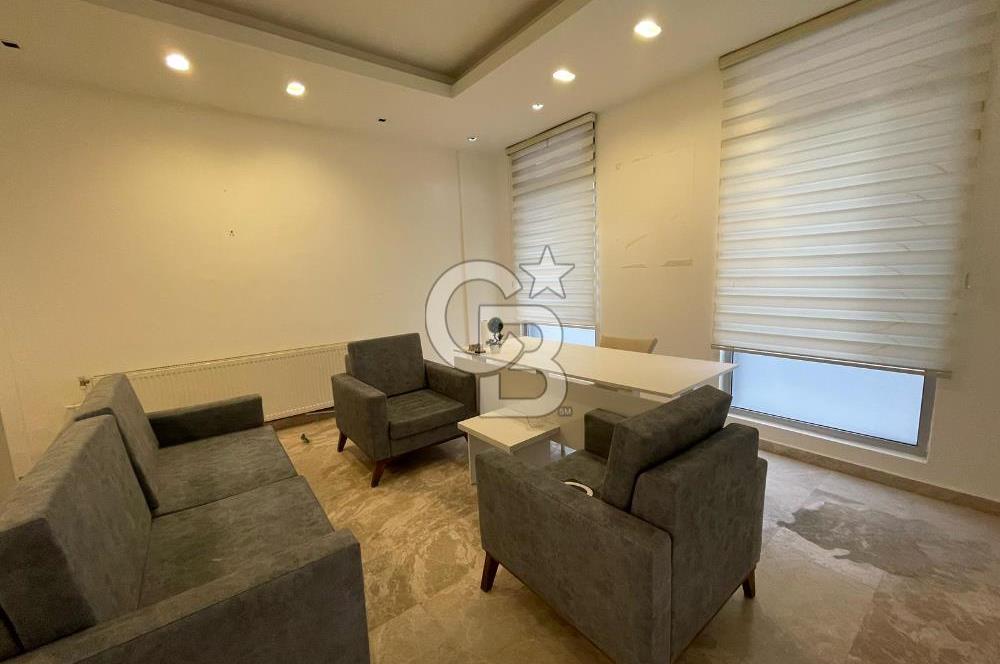 Bayraklı Mansuroğlu'nda 60m2  Kiralık Mobilyalıı Ofis