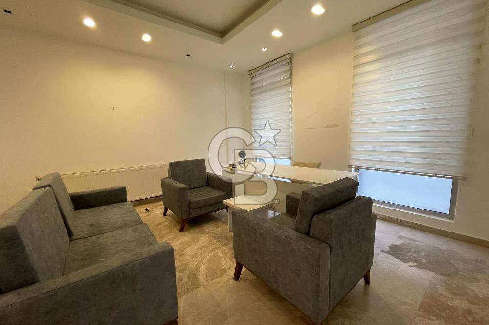 Bayraklı Mansuroğlu'nda 60m2  Kiralık Mobilyalıı Ofis