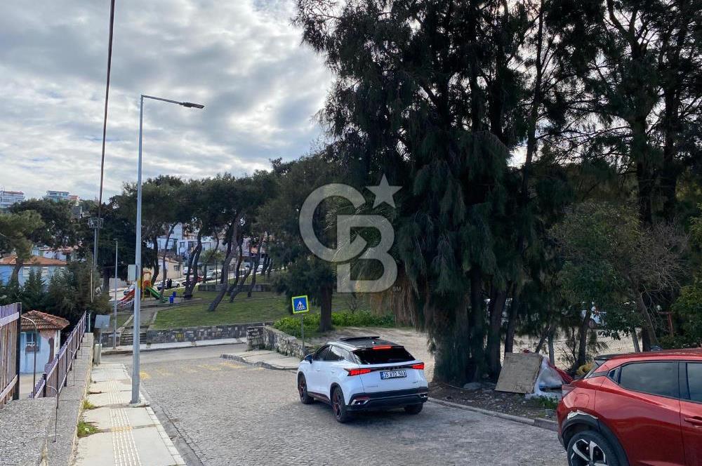 Urla sanat sokağı arkasında satılık müstakil ev