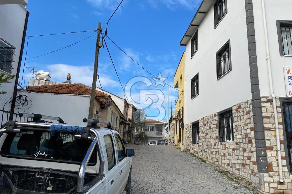 Urla sanat sokağı arkasında satılık müstakil ev
