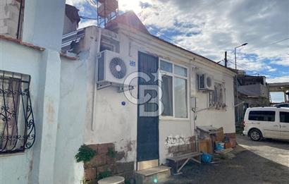 Urla sanat sokağı arkasında satılık müstakil ev