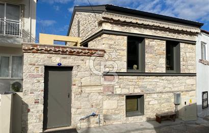 Urla sanat sokağı arkasında satılık müstakil ev