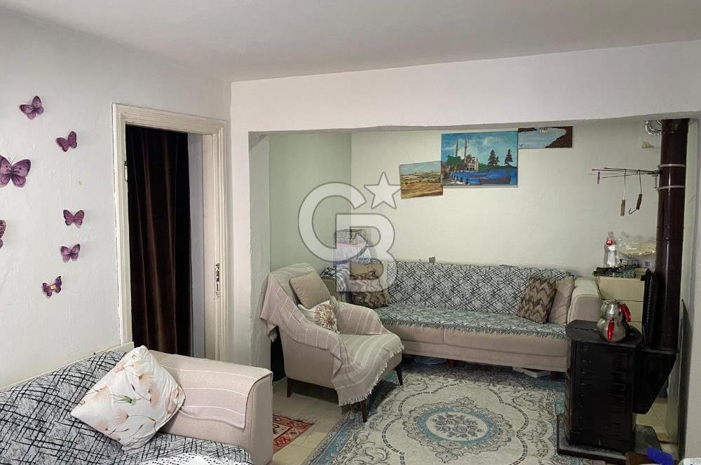 Urla sanat sokağı arkasında satılık müstakil ev
