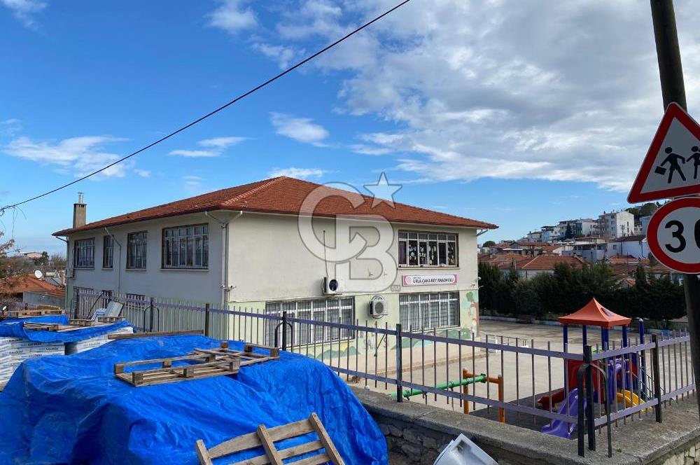 Urla sanat sokağı arkasında satılık müstakil ev