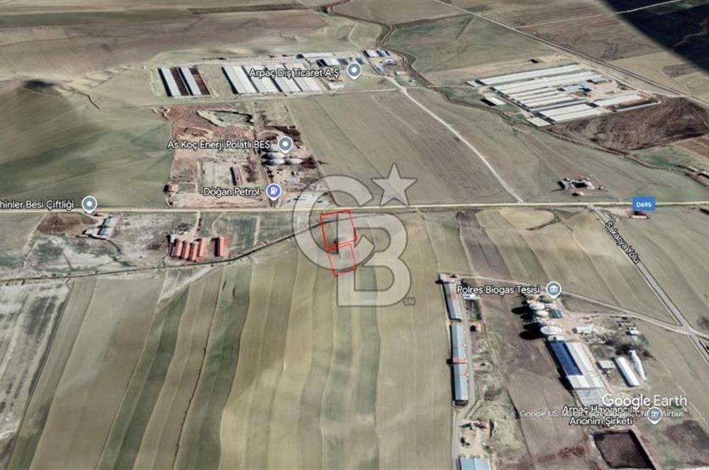 Ankara Polatlı Sakarya Bölgesinde YOL CEPHELİ SATILIK ARSA
