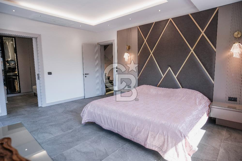 Bahçelievler Mh. Satılık 450m² Ultra Lüks 8+2 Villa