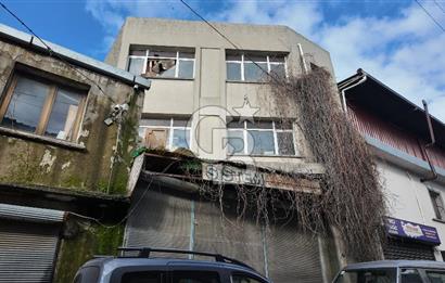 İzmir, Karabağlar Sanayi de Satılık Komple Bina