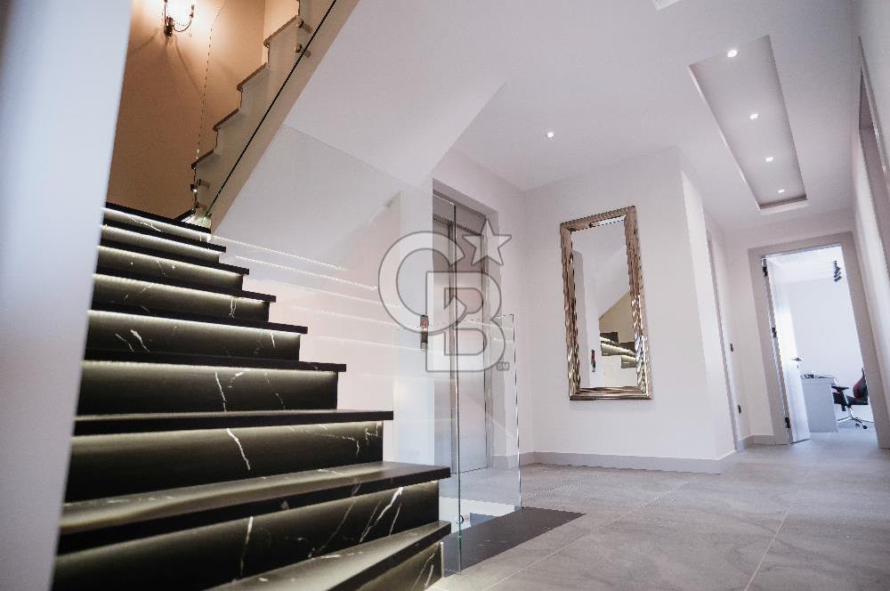Bahçelievler Mh. Satılık 450m² Ultra Lüks 8+2 Villa
